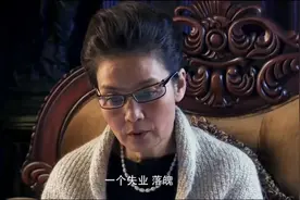 新上门女婿：钟卉所有完美作品，都是田冲帮忙完成，岳母难以置信视频封面