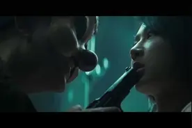 美丽是女人最大的武器，一但女人狠起人就没有男人什么事了