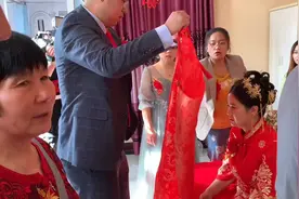 实拍泰安宁阳农村婚礼，新郎新娘都是一个省的风俗习惯却不一样