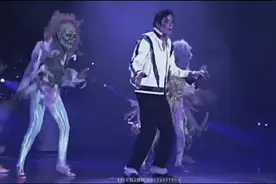 迈克尔•杰克逊珍贵画面，骷髅舞蹈成为永恒经典，至今无人超越视频封面