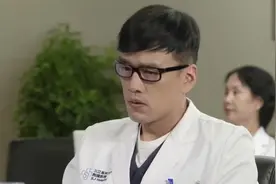 产科医生：何晶使用凝血酶灌注，保住了产妇子宫，成了医院的红人