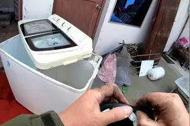 双桶洗衣机脱水电机嗡嗡响就是不转，启动电容坏或者是电机绕组烧