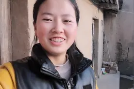 小娟老公花了90元买了火锅食材，嫂子亲手下厨，全家人吃美了