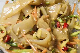 宽粉不要再涮火锅了，这样拌一拌，好吃停不下来