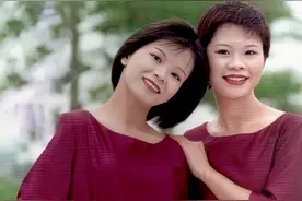 闽南金曲，【樱花姐妹】15首情歌，当年就喜欢两姐妹！