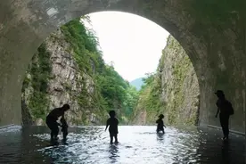 马岩松为日本设计的网红景点：“光之隧道”视频封面
