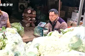 找不到创业方向？这个模式可以复制，残疾人都能做，自力更生视频封面