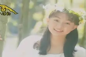 《兰花草》卓依婷 朝朝频顾惜,夜夜不相忘,期盼春花开,能将宿愿偿视频封面