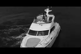 车载音乐《你给我带来了快乐》，戴上耳机跟着节奏起舞