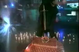 明明知道是假的就是猜不透之魔术大揭秘【真剑穿刺笼中美女】视频封面