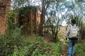 三线建设工程-锦江油泵油嘴厂荒弃宿舍区探访（四）视频封面