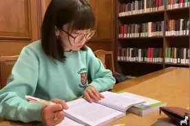 揭秘剑桥大学博士的24小时黄金作息表视频封面