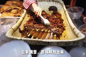 成都：现捞卤菜为什么会火，嗅觉体验感上，吸引顾客的营销方式！视频封面