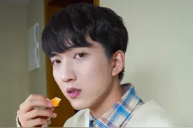 如何让你那朋友叫爸爸 看到最有有惊喜