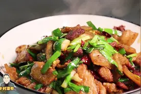 五花肉这样做太香了，搭配韭菜，肥而不腻，色香味俱全，好吃解馋视频封面