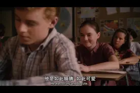 你是否还记得当年那个坐在你身后的清纯女孩儿？视频封面