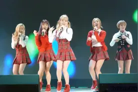 俄罗斯少女舞团( 俄国欢快,欧洲就哭泣)视频封面