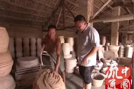 小学三年级开始玩泥巴，现在60岁，还在玩泥巴，泥巴还可以这样玩视频封面