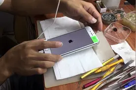 iphone8扩容后引起黑屏重启现象，又是硬盘虚焊造成的视频封面