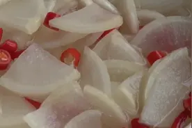爱吃酸萝卜要收藏，最简单最快速腌制方法，两个小时就可以吃到