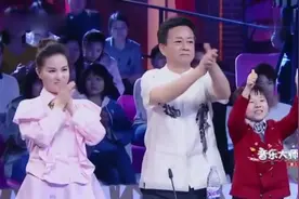 12岁中德混血美少女严丝琳《绿叶对根的情意》视频封面
