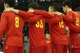 FIBA男篮比赛中国VS新西兰，新西兰表演毛利战舞看呆中国队视频封面