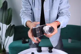 松下和奥林巴斯机型有哪些廉价广角镜头？视频封面