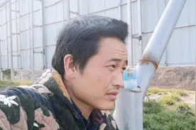 电焊工接私活，制作大型户外广告，刚做好就要拆了视频封面