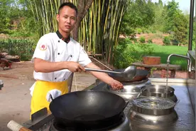 厨师长解答：“炉灶的流动水不关”，不仅仅是“浪费水”这么简单