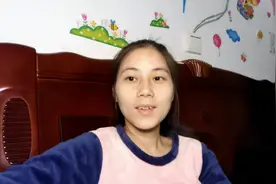 小夫妻出租屋不隔音，讲个悄悄话都不敢太大声，深怕别人听见视频封面