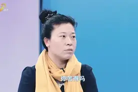 刚结婚妻子就帮夫还债，不料丈夫越欠越多，也不知花到哪里去。视频封面