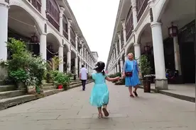 四川省大竹县出了一位抗日将军，他还在家乡修了一条将军街视频封面