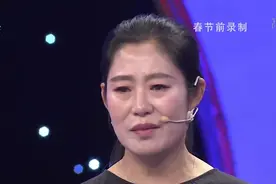 老师成“妈妈”令女孩获得母爱，大门背后送惊喜丨幸福来敲门0218视频封面
