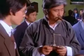 赌王男友输光钱，女友当场闹脾气，不料遇上高手一次帮他赢回视频封面