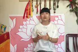 手机壳里千万别放钱，好多人都不知道为什么，看过明白了。视频封面