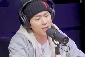 韩国说唱歌手Zico在电台现场无修音版本《Any Song》，太有实力了视频封面