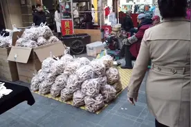 “七线城市”什么样？每次来小镇都吃不够，什么东西这么吸引人！