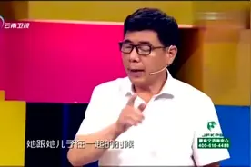 大叔气不过说话都颤抖，女友成天窝在家里竟然还要提出分手视频封面
