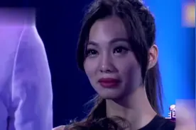帅哥真诚告白约定谈一场不分手的恋爱，为前女友戴戒指视频封面