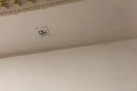 天花板吊顶难清理，教你一妙招，天花板扫得干净不落灰，都学学视频封面