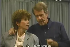 走遍美国52-54：Ellen 参加竞选，但是最后落选了。