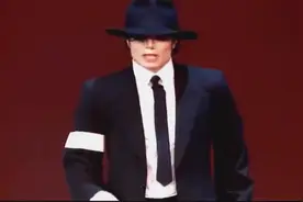 迈克尔杰克逊演唱会史上最强之舞，世界再无第二人视频封面