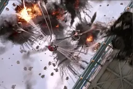 《蜘蛛侠英雄远征》蜘蛛侠大战无人机，最精彩的片段视频封面