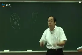 蜂蜜性平味甘，归脾肺大肠经，功效补中润燥，止痛，解毒视频封面