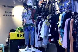 酷女孩必备夏日暗黑系套装，这么穿绝对帅过男友，又飒又A气场足视频封面