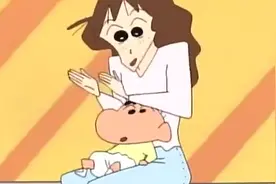 蜡笔小新：美伢教小新说话，年轻的美伢还是很温柔的