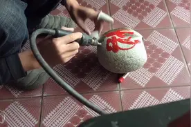 怎么在石头上刻字？阿拉丁带你用最简单的工具做出最好的效果。视频封面