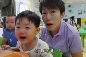 表情包上新！一大波幼儿园新进萌宝来袭…图片