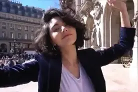 泰国高颜值女神Mai的时尚大片视频封面