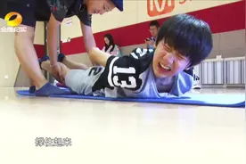 我的纪录片：TFBOYS为练习舞蹈展开魔鬼训练，疼地忍不住流出眼泪视频封面